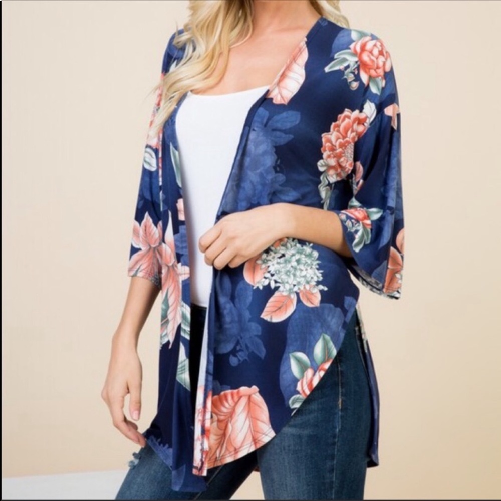 Blue and Floral 3/4 Sleeve Kimono Cardigan